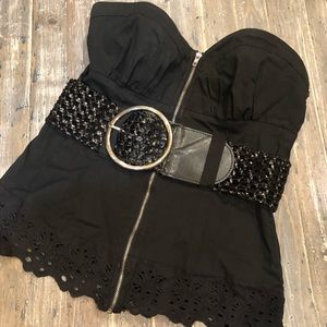 Black Strapless Top 2B Bebe